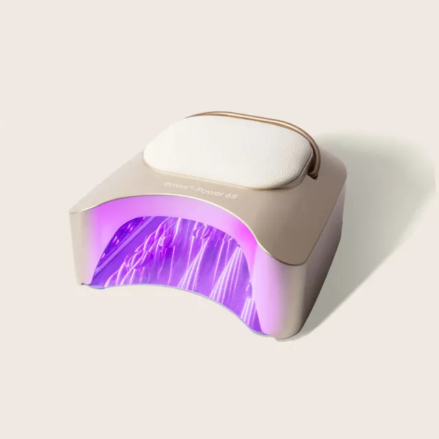 Emmi-Nail Power 68 UV LED neglelampe akku