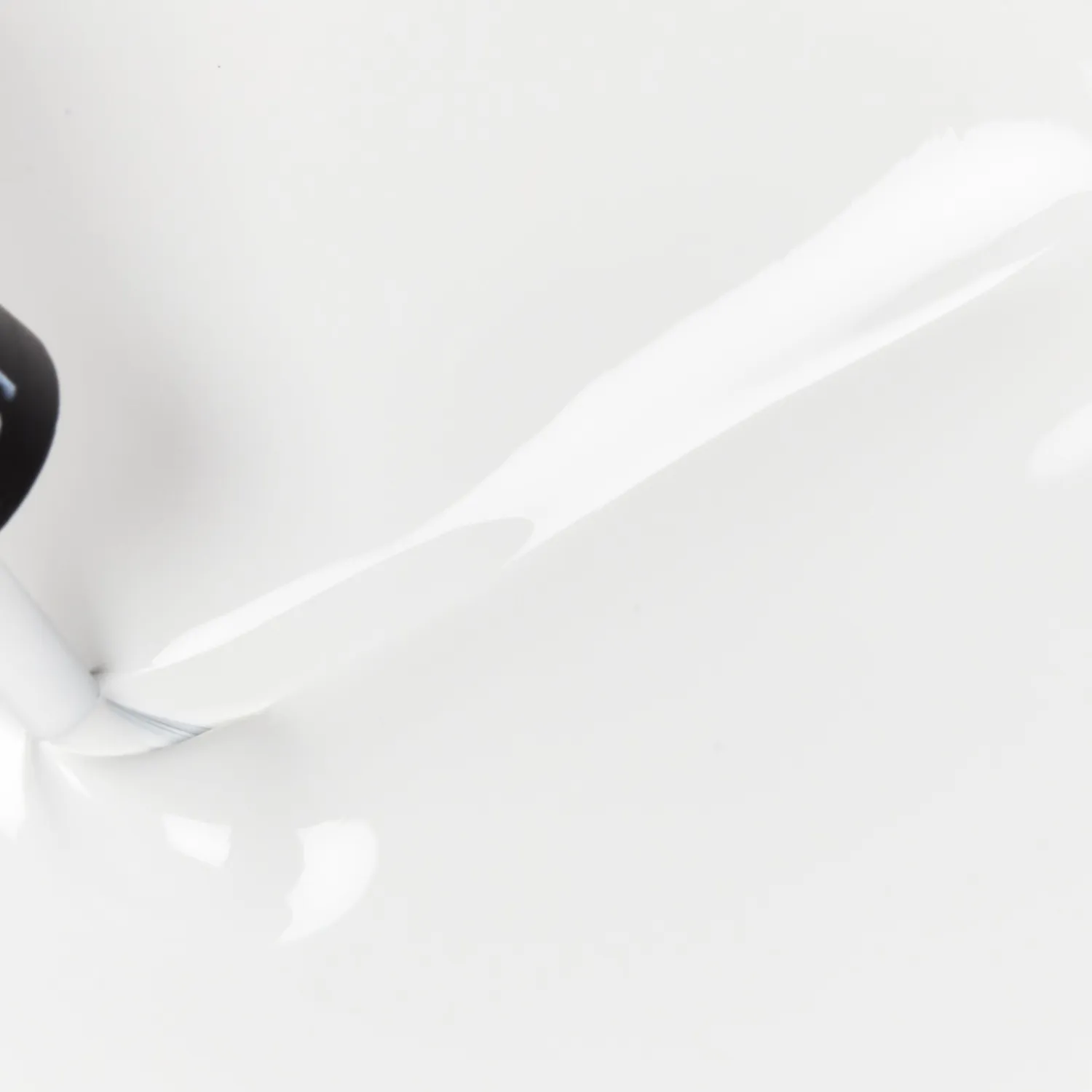 China Glaze WHITE ON WHITE neglelak 21-free