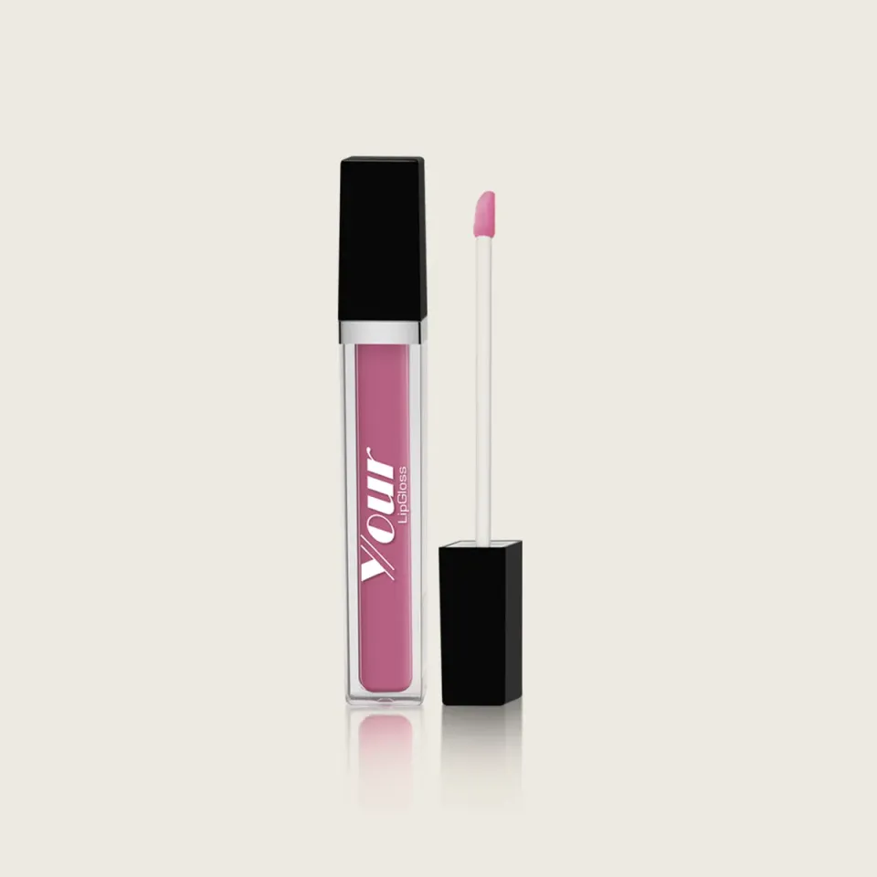 Y/our LipGloss læbeglans med fugt og glans