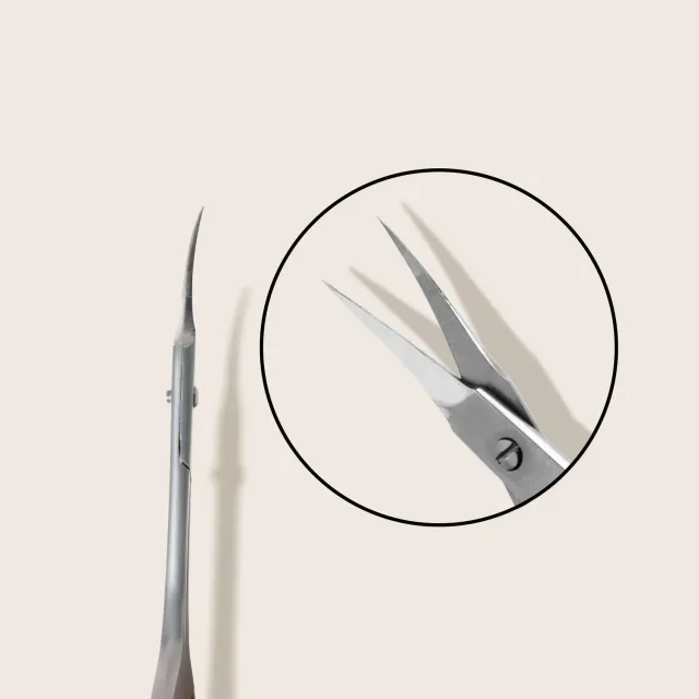 Emmi-Nail neglebåndssaks rustfrit stål buet